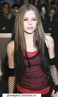 Avril Lavigne - pai dah,imaginea conteaza ptr voi :D Hai k pun o - Formatzii
