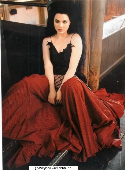 Evanescence - pfff tuh eram off topic ,da'mi place sa fiu off - Formatzii